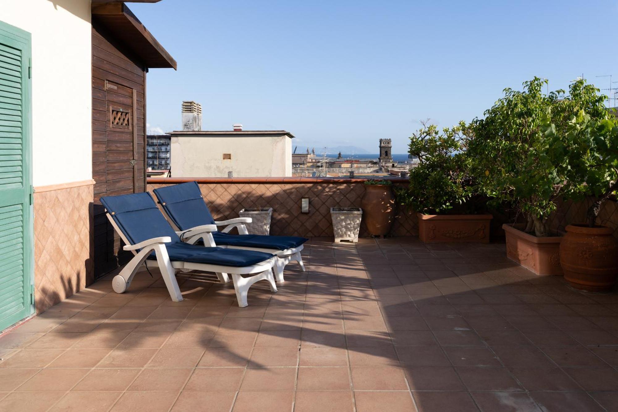 L'Attico Fuggente Hotel Naples Exterior photo